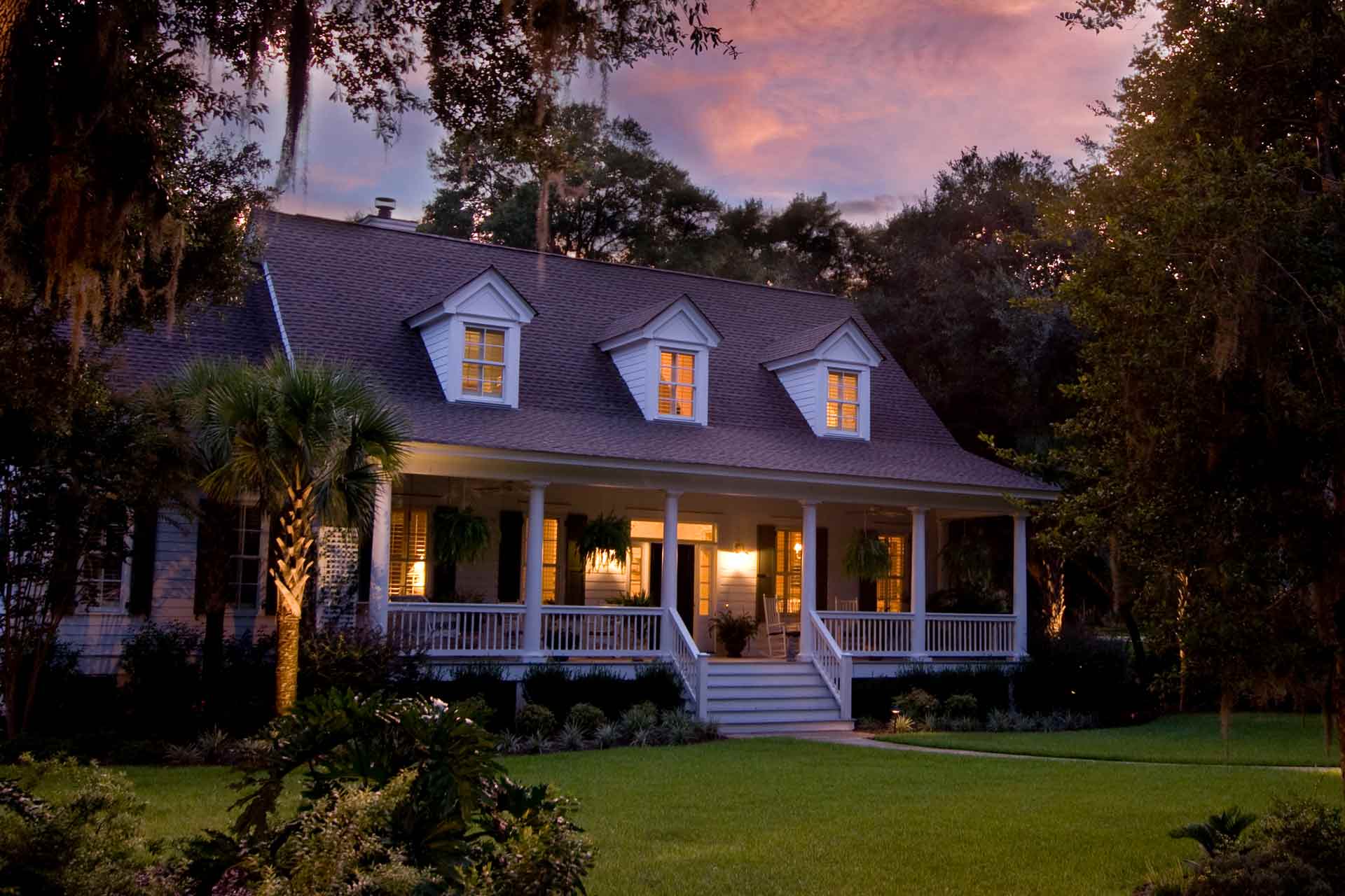 A Thoughtful Guide on How to Create Beautiful Home Exterior